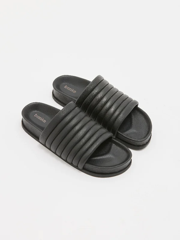 topstitch padded detail slide