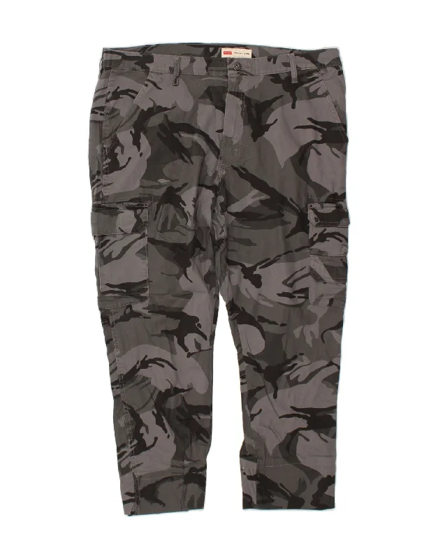 WRANGLER Mens Regular Tapered Cargo Trousers W38 L25 Grey Camouflage