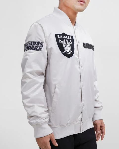 NFL LAS VEGAS RAIDERS CHEST HIT MEN'SLOGO SATIN JACKET (SILVER)