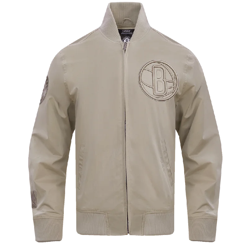 NBA BROOKLYN NETS NEUTRAL TWILL JACKET (TAUPE)